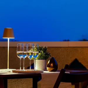https://panoramic-sea-house.hotelinveneto.com
