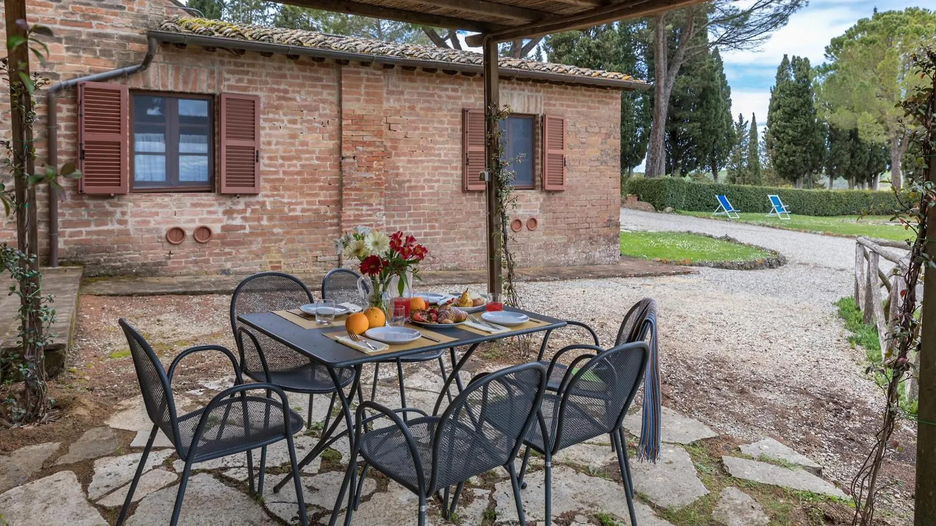 Villa Agriturismo Tenuta La Campana Asciano 0*,  Italy